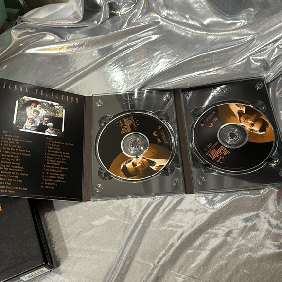 THE GODFATHER DVD Collection Collectors Edition + Movies + Bonus pre-owned - Picture 7 of 10